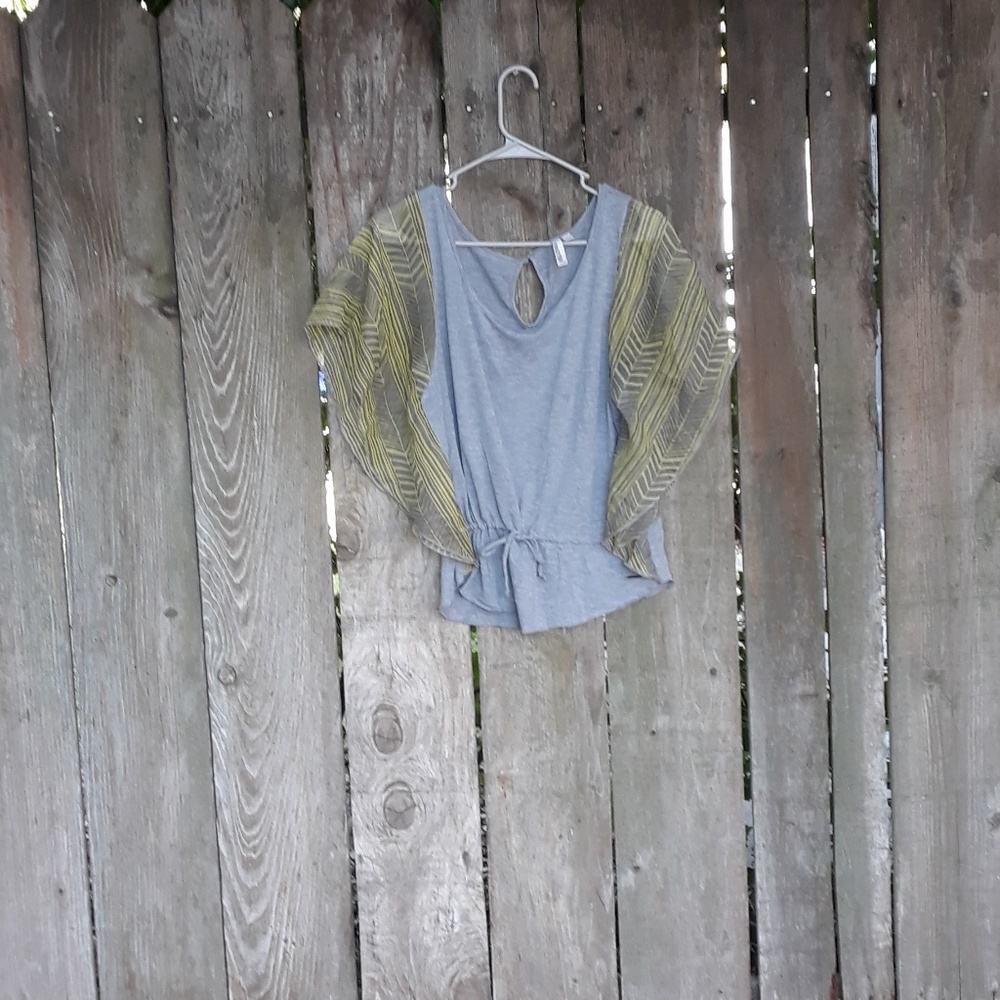 Large Hang Ten T-shirt